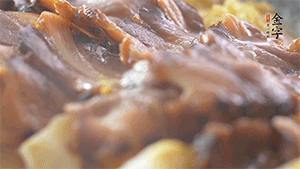 大火蒸至15分鐘即可。